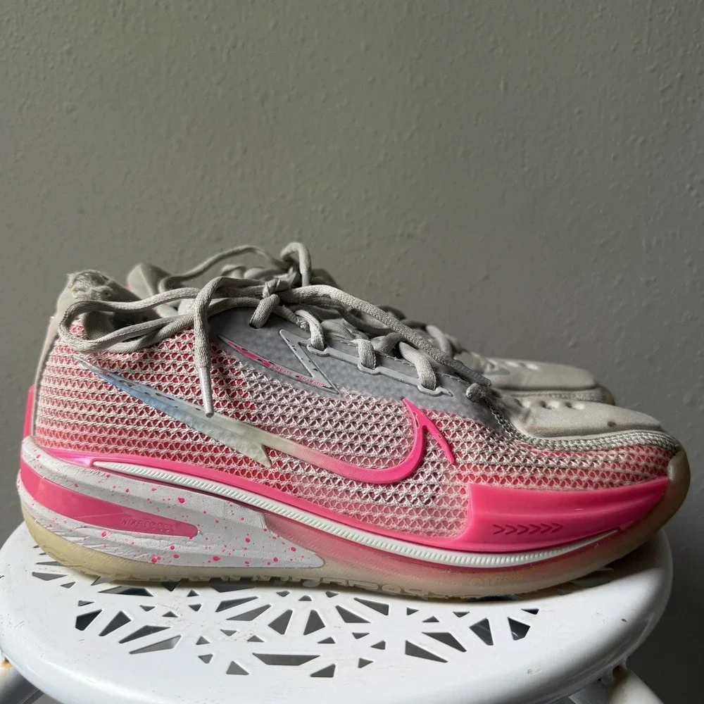 Think Pink Nike Air Zoom GT Cut Men's Size 7 CZ0175-008